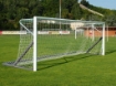 Immagine di Poarta Fotbal Mobila Aluminiu 6x2 m, model independent cu cadru de sol